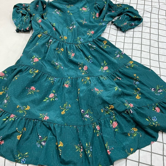 Beautiful green mocked dress , never worn from Zara - Picture 3 of 4